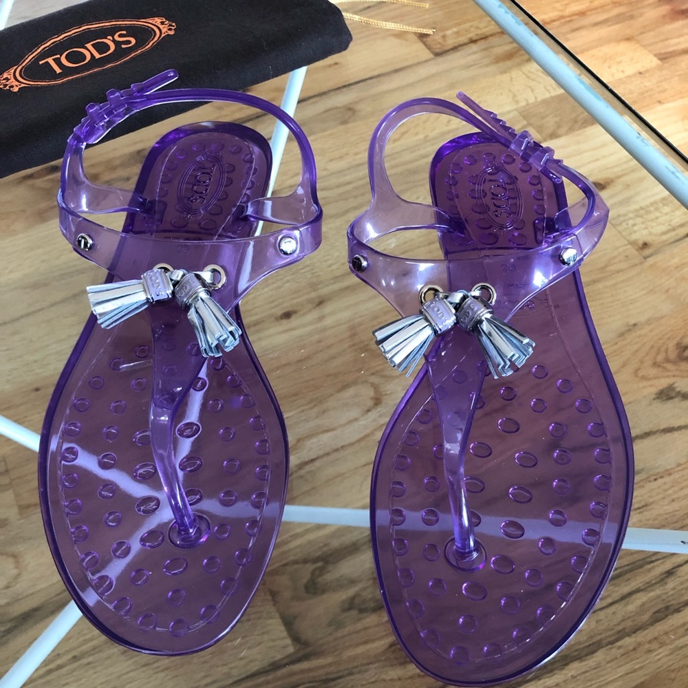 Tod’s jelly tassel sandals